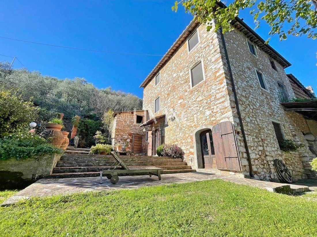 Saint Mary del Giudice - San Lorenzo a Vaccoli, Lucca, Tuscany 3 - 17862232