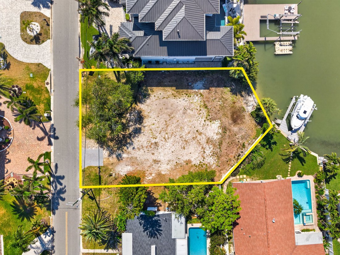 Land in Largo, Florida, United States 1 - 17862728