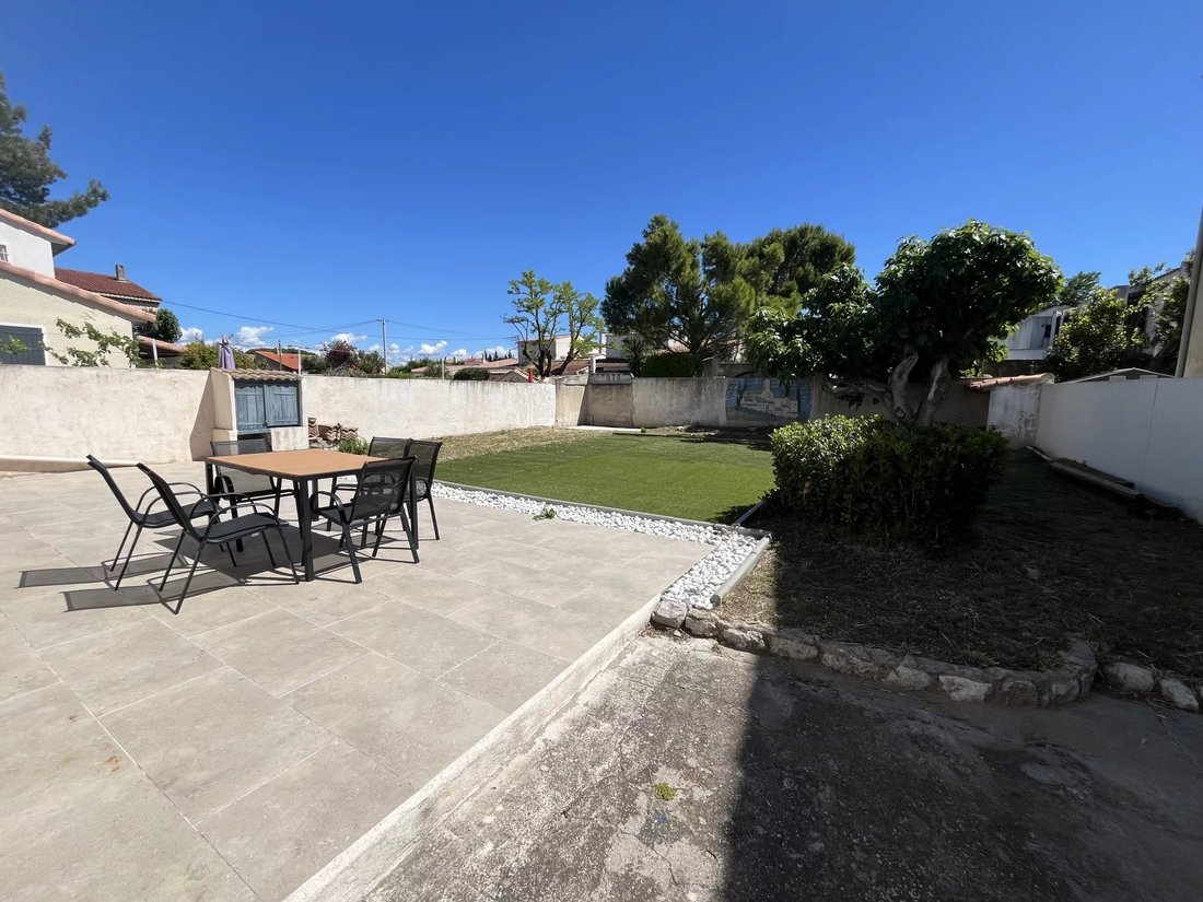 Haus in Marignane, Provence-Alpes-Côte d'Azur, Frankreich 2 - 17862437