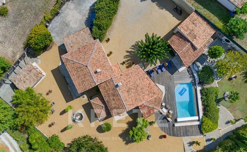House in Valensole, Provence-Alpes-Côte d'Azur, France 1