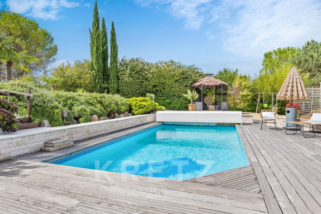 House in Valensole, Provence-Alpes-Côte d'Azur, France 3 - 17867292