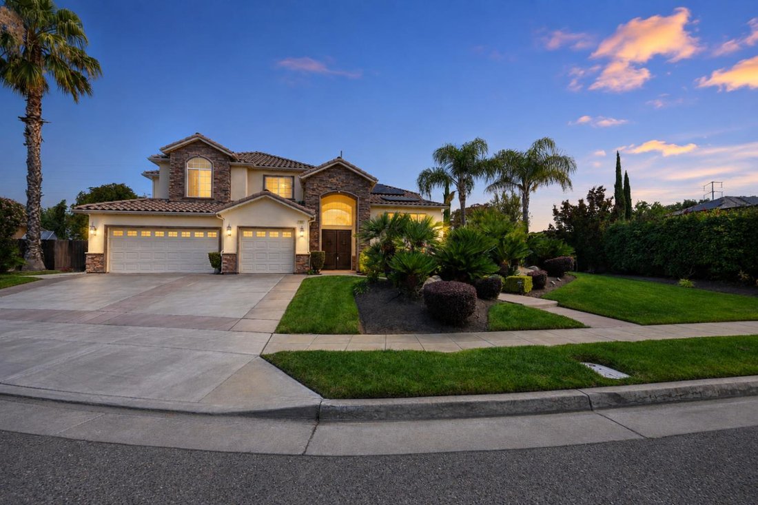 House in Fresno, California, United States 2 - 17864083