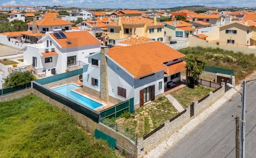 House in Encarnacao, Lisbon, Portugal 1