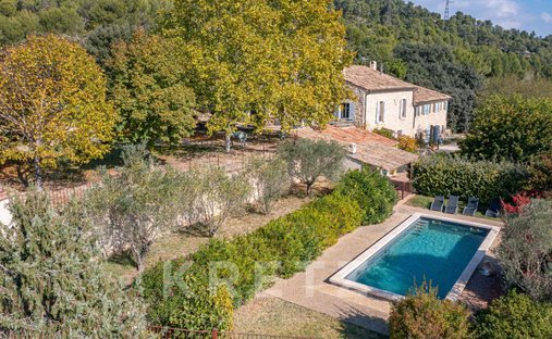 House in Greoux-les-Bains, Provence-Alpes-Côte d'Azur, France 1