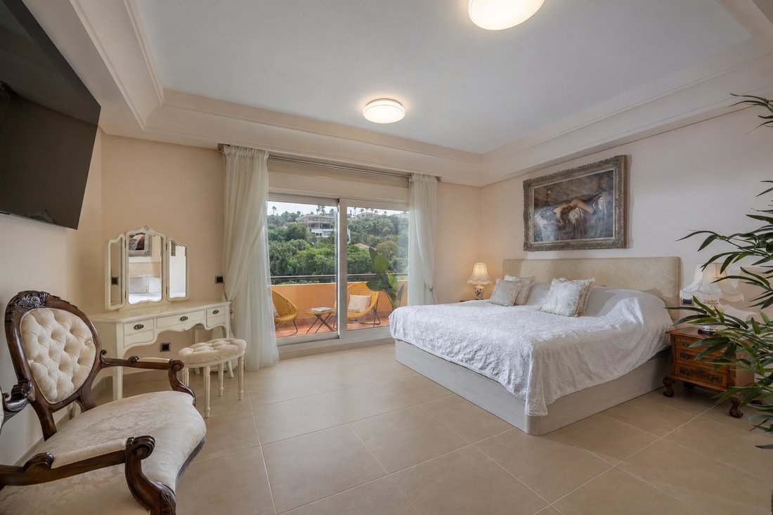 Apartment in Sotogrande, San Roque, Andalusia 5 - 17802140