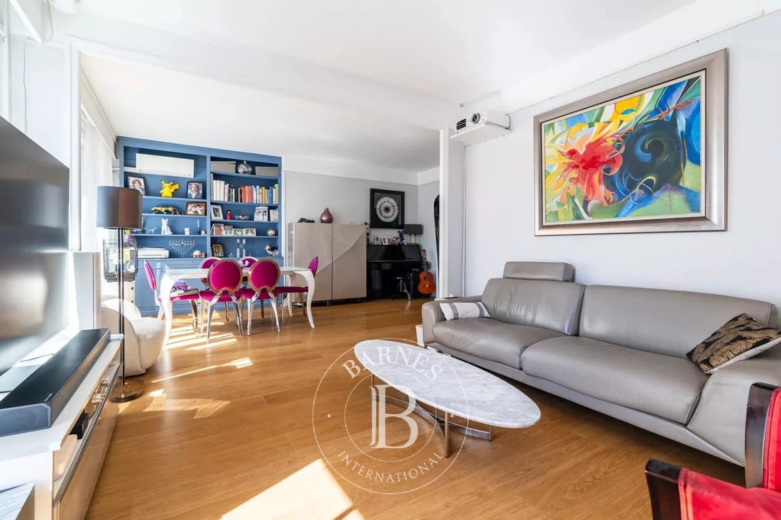 Apartment in La Plaine des Sablons, Neuilly-sur-Seine, France 3 - 17864296