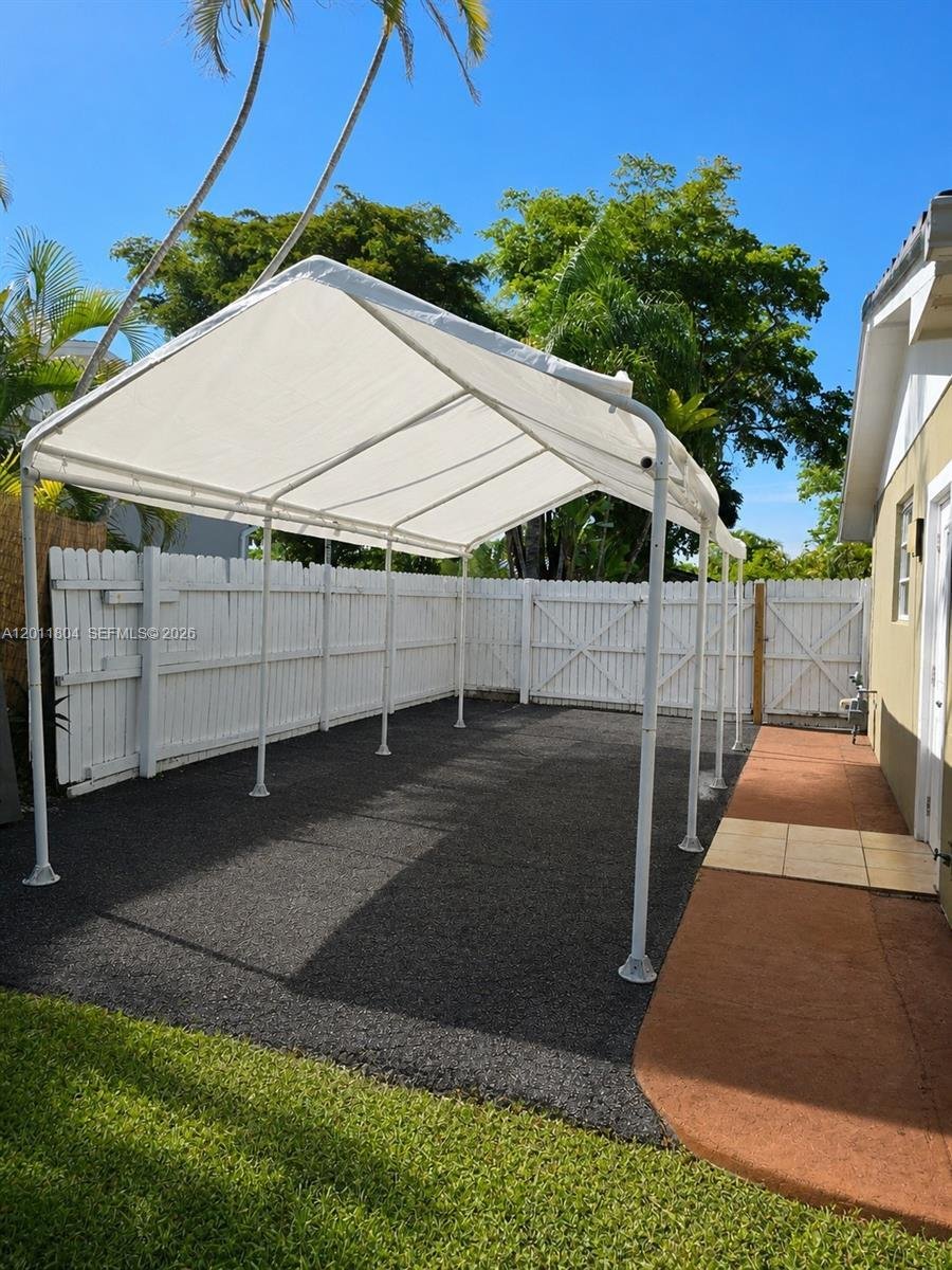 House in Miami, Florida, United States 2 - 17851781