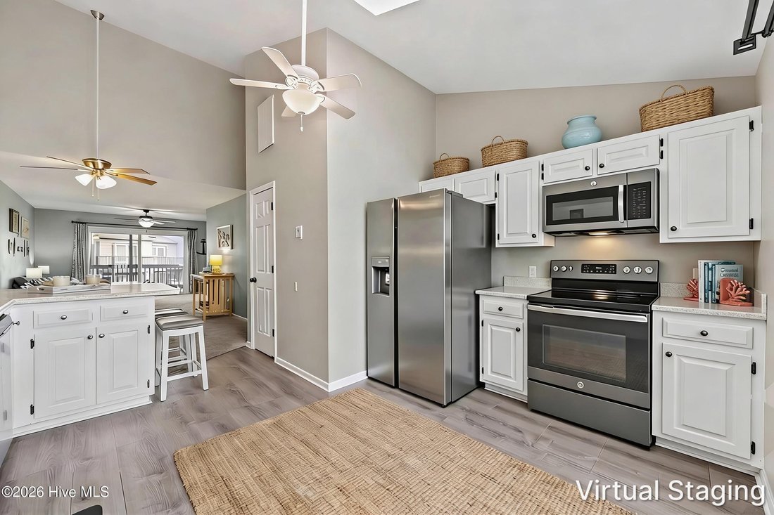 Townhouse in North Topsail Beach, North Carolina, United States 4 - 17605259