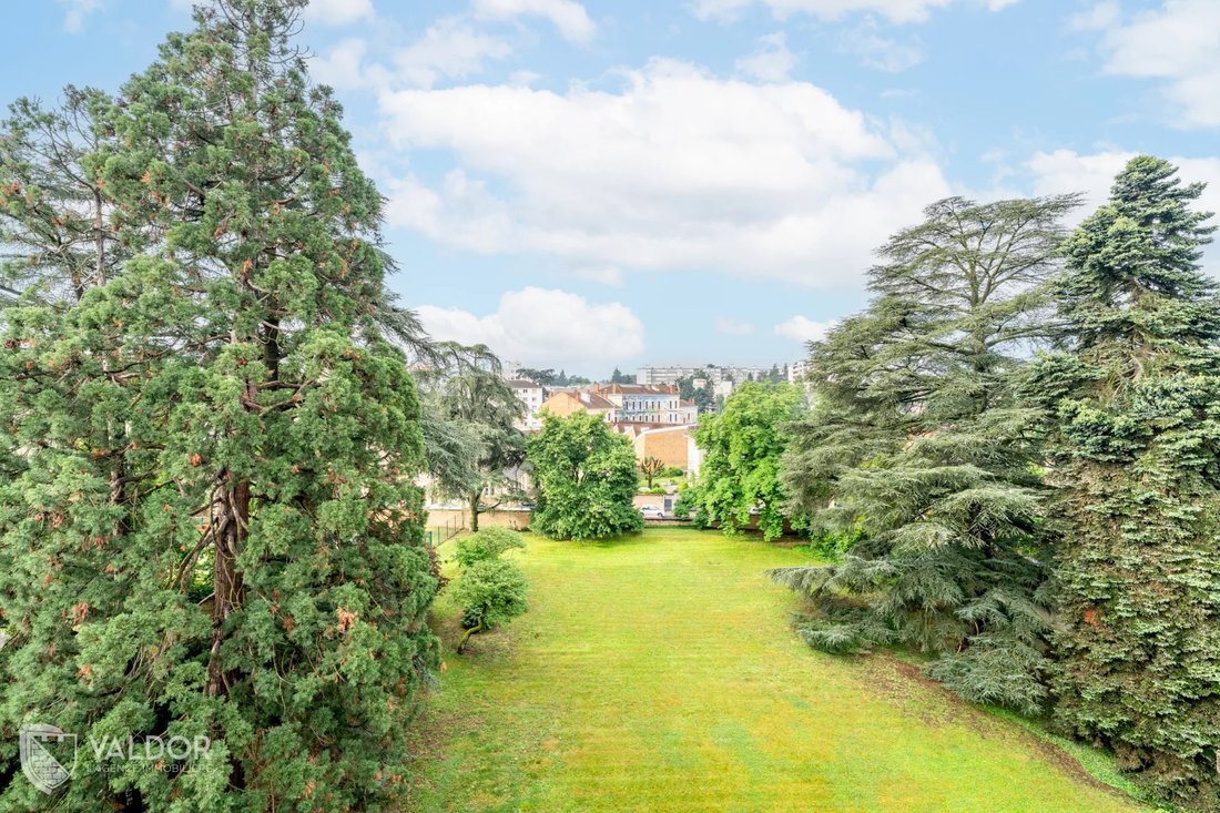 Apartment in Villefranche-sur-Saone, Auvergne-Rhône-Alpes, France 4 - 17867132
