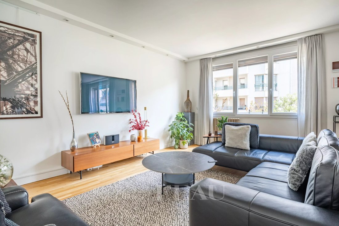Apartment in Saint James-Delabordère, Neuilly-sur-Seine, France 4 - 17862266
