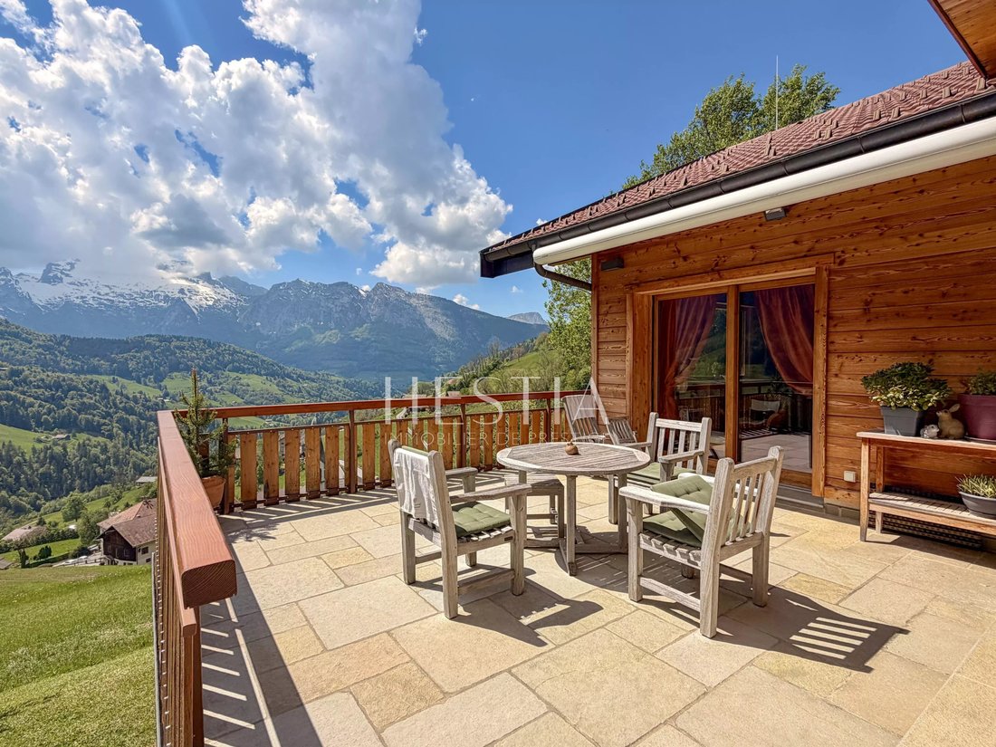 Chalet in Manigod, Auvergne-Rhône-Alpes, France 2 - 17862802