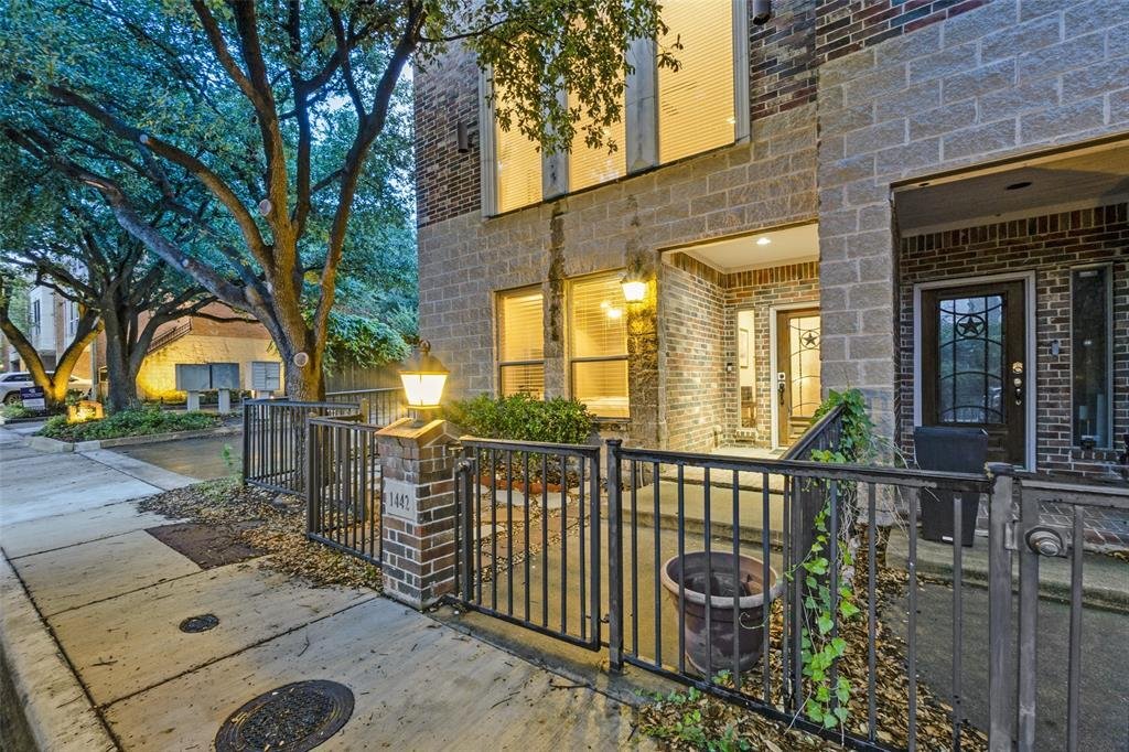 Townhouse in Dallas, Texas, United States 3 - 17861909