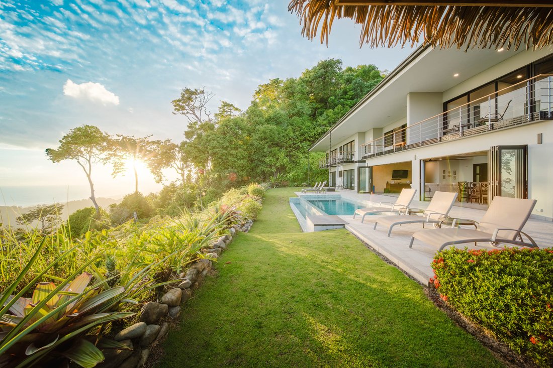 House in Savegre de Aguirre, Puntarenas Province, Costa Rica 1 - 17866682