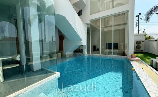 Villa à Pattaya, Province de Chonburi, Thaïlande 1
