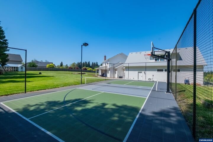House in Salem, Oregon, United States 3 - 17868857
