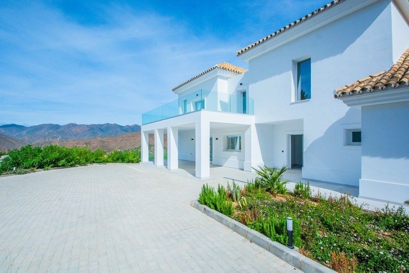 Villa in Elviria-Cabopino, Marbella, Spain 3 - 17866442