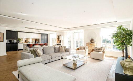 Apartment in Hyde Park, Westminster, England 1