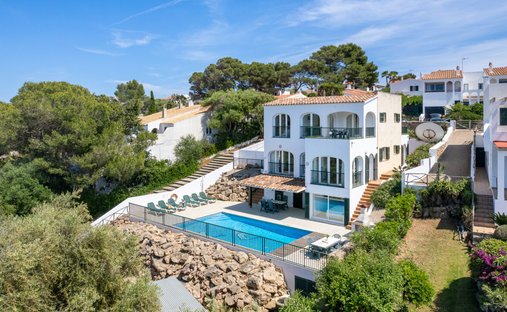 Villa in Es Mercadal, Balearische Inseln, Spanien 1