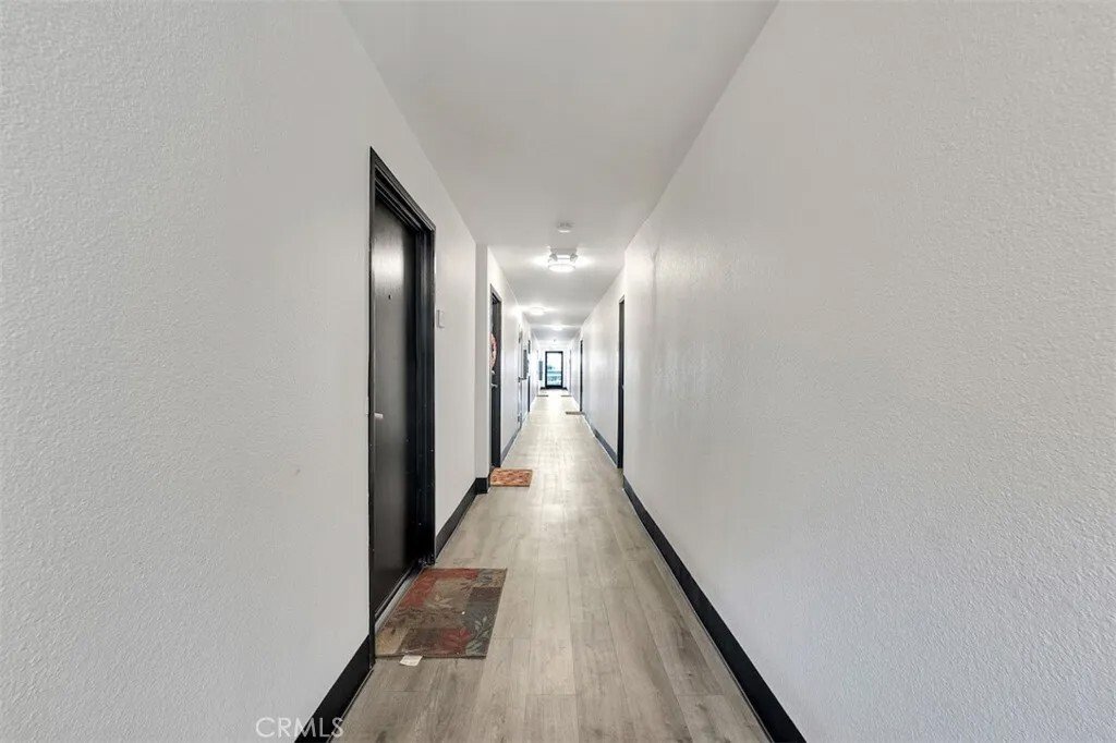 Los Angeles, California, United States 5 - 17390628