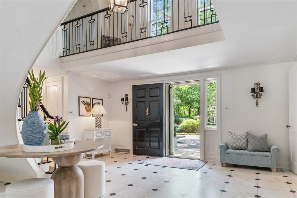 House in Winnetka, Illinois, United States 3 - 17868930