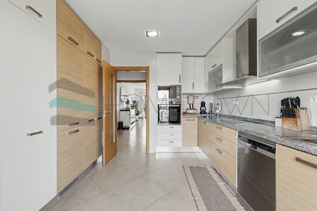 Apartment in Quarteira, Algarve, Portugal 3 - 17643454