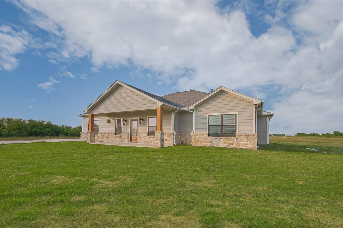 House in Guy, Texas, United States 3 - 17861245