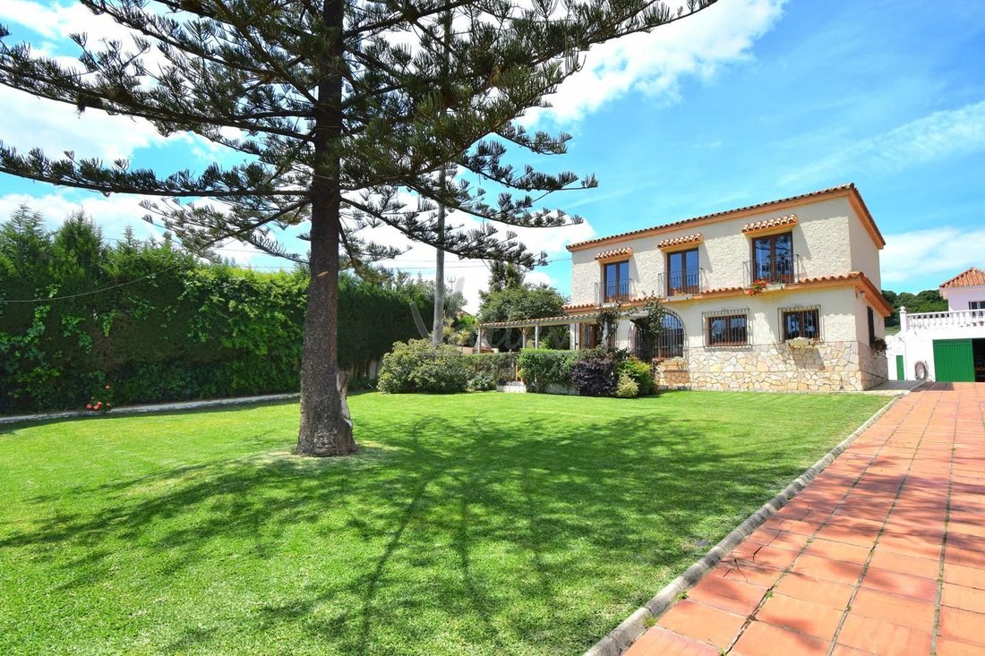 Villa in Los Barrios, Andalusia, Spain 4 - 17849514