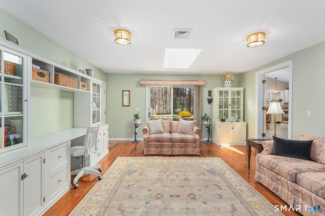 House in Killingly, Connecticut, United States 5 - 17867047