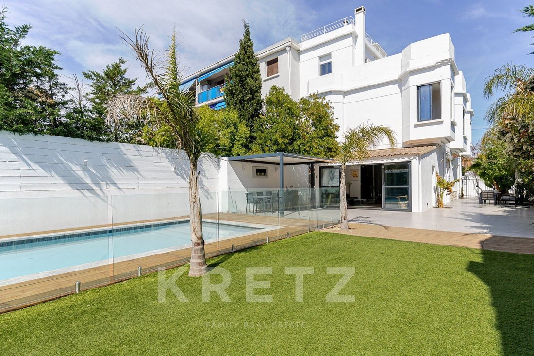 House in Sainte Marguerite, Marseille, Provence-Alpes-Côte d'Azur 1 - 17867504
