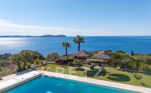 Villa in Carqueiranne, Provence-Alpes-Côte d'Azur, Frankreich 1