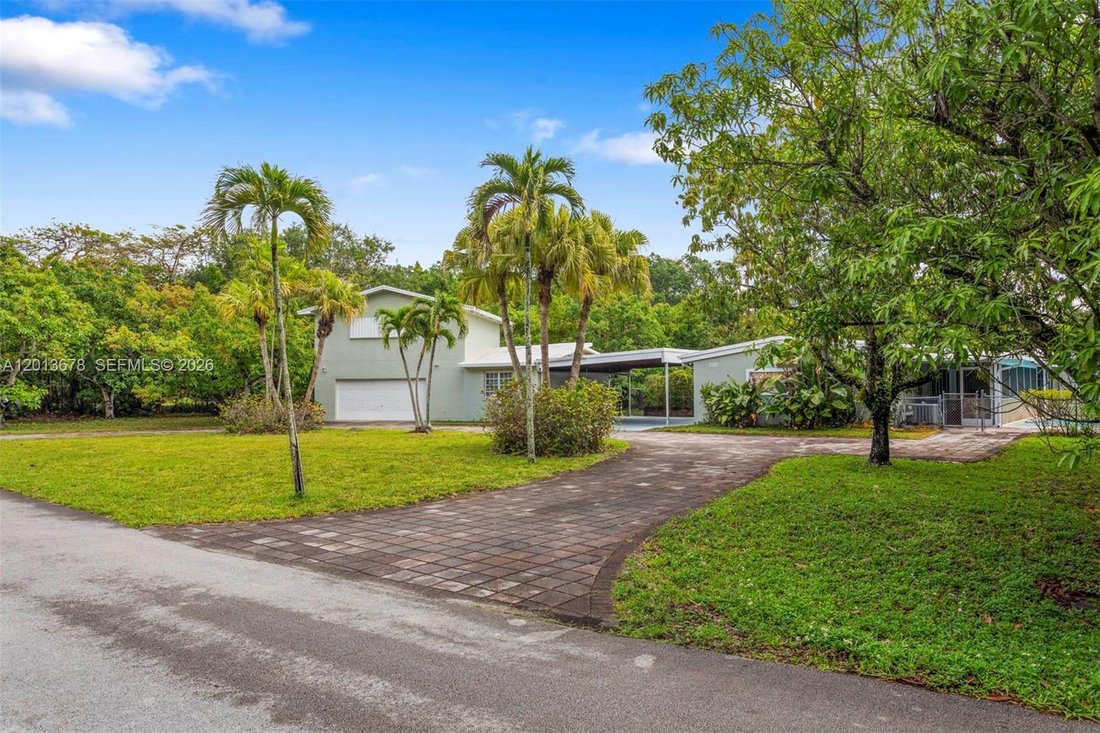 Land in Coral Gables, Florida, United States 2 - 17862091