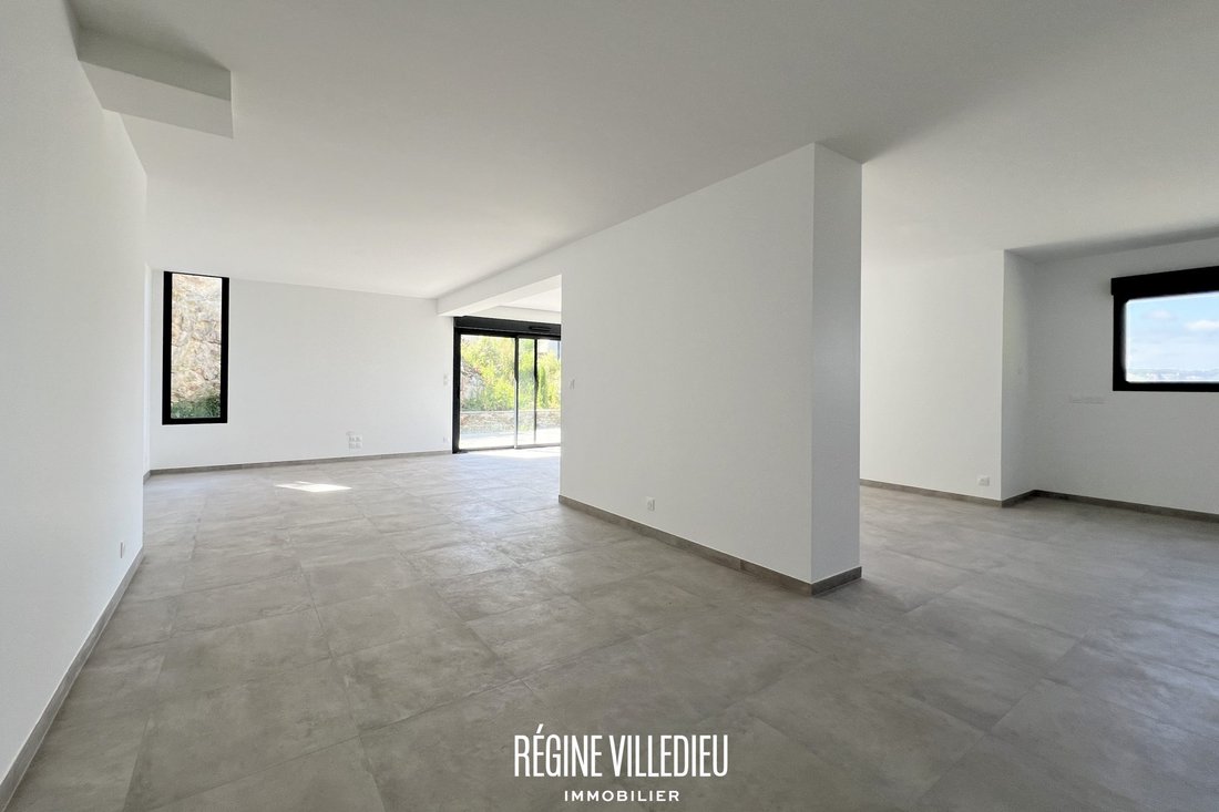 Villa in Tourlaville, Cherbourg-en-Cotentin, France 3 - 17868771