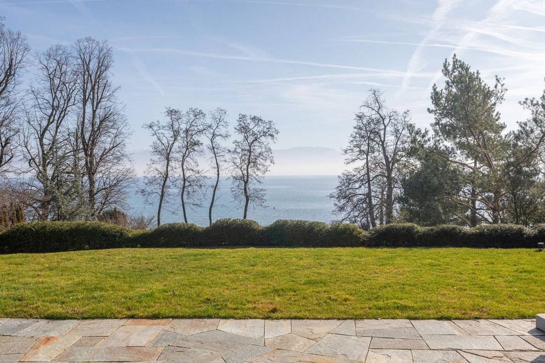 Haus in Dully, Waadt, Schweiz 1 - 13806778