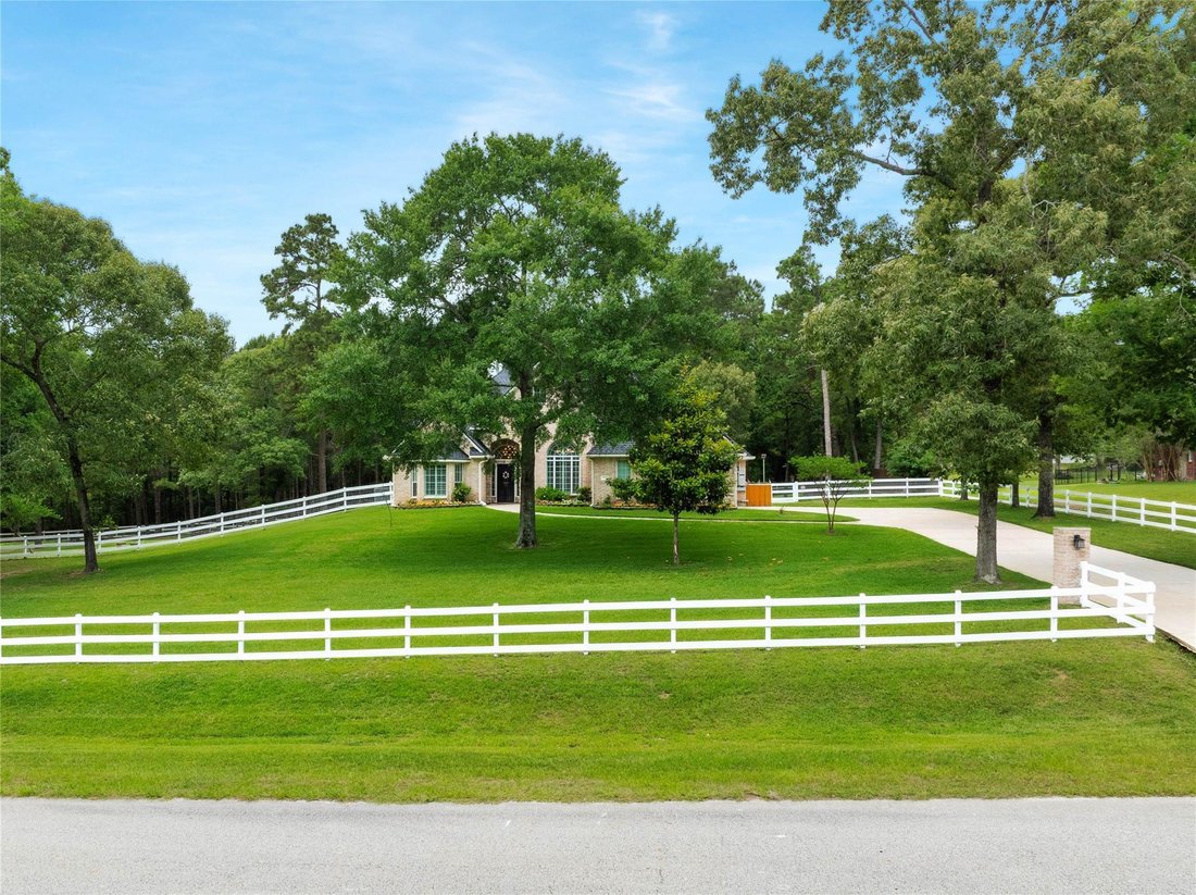 House in Montgomery, Texas, United States 1 - 17867172