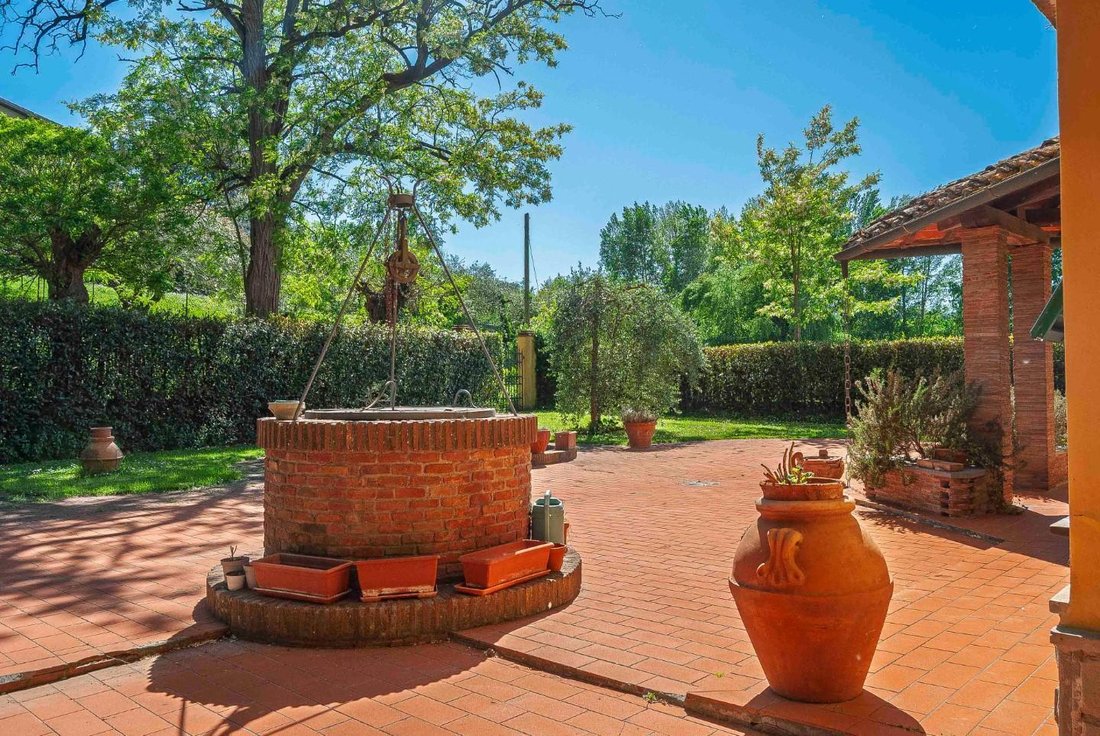 Villa in San Miniato, Tuscany, Italy 2 - 17865151