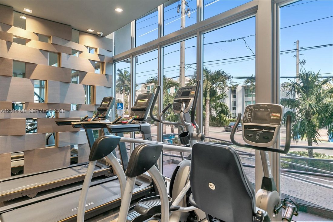 Condo in Bal Harbour, Florida, United States 5 - 17869899