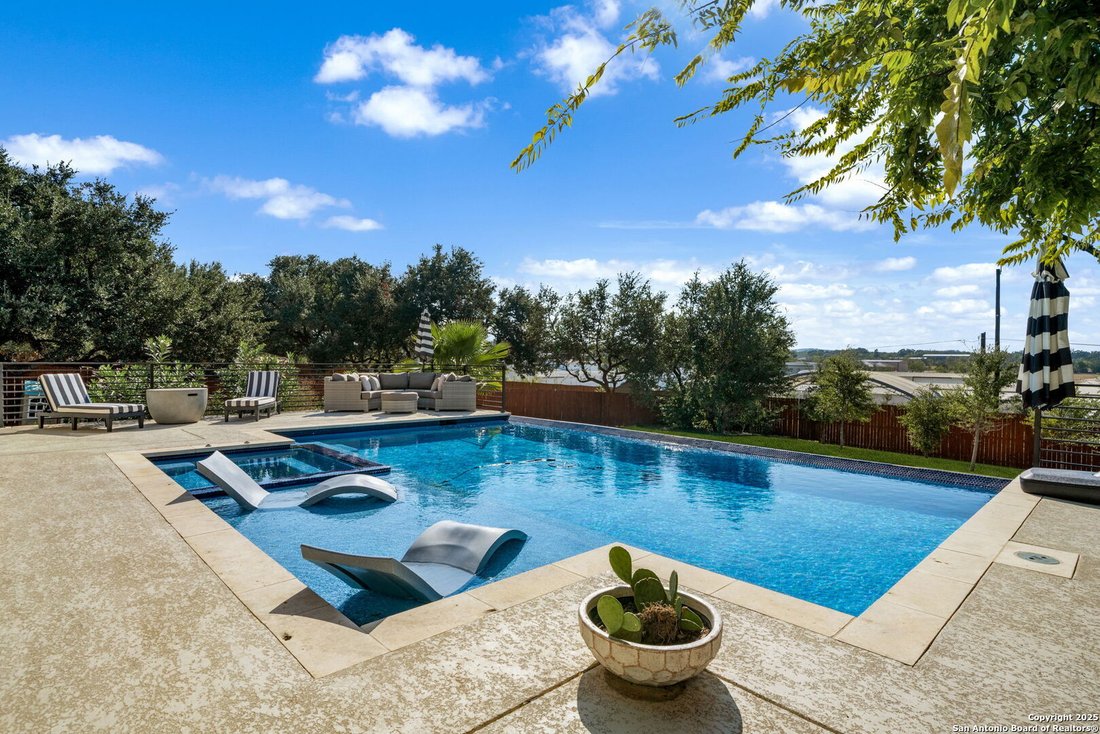 House in Scenic Oaks, Texas, United States 1 - 17867575