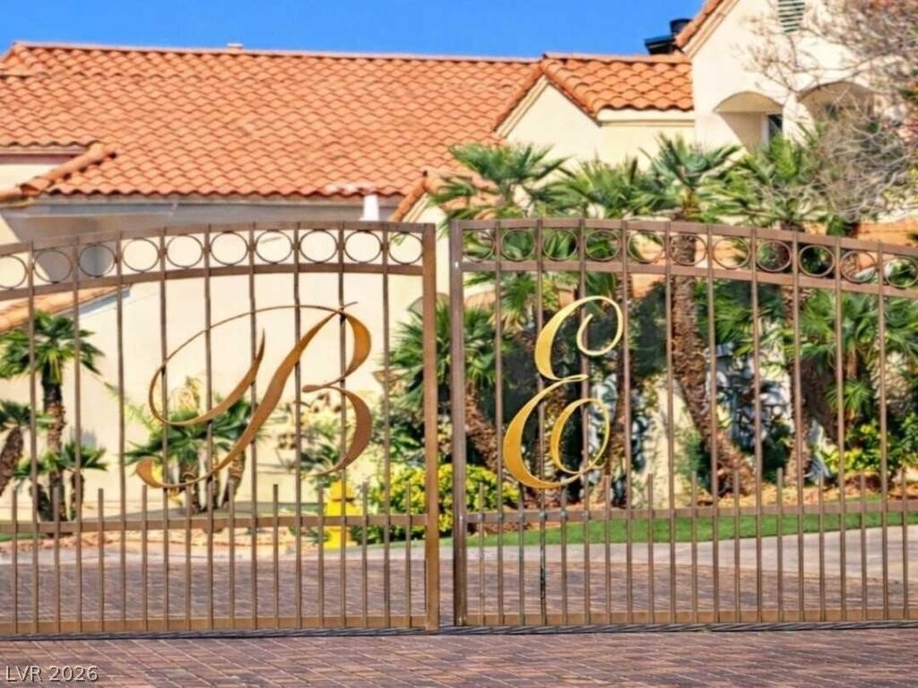 House in Las Vegas, Nevada, United States 2 - 17864067