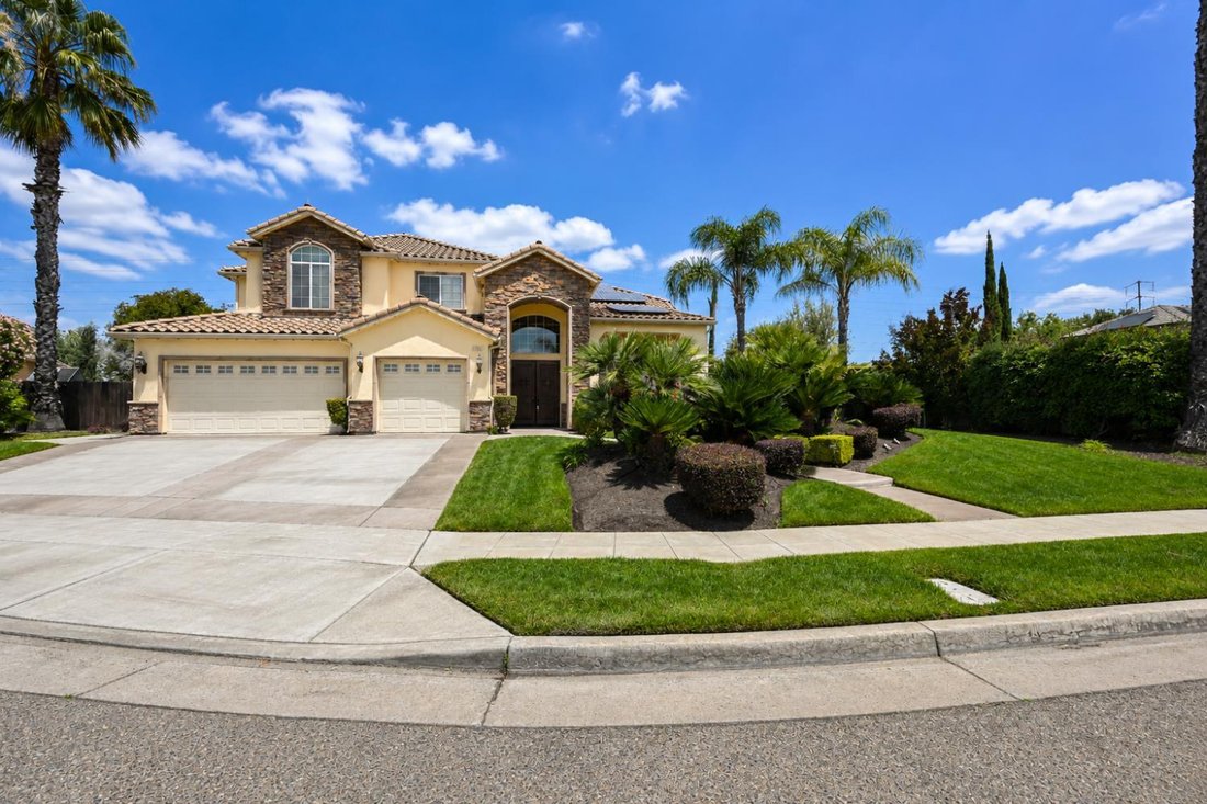 House in Fresno, California, United States 1 - 17864083