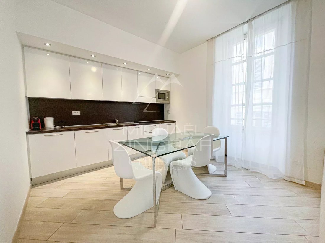 Apartment in Cannes, Provence-Alpes-Côte d'Azur, France 4 - 17862548