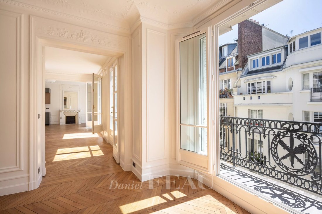 Apartment in Ecole Militaire, Paris 7e Arrondissement, Paris 5 - 17860671
