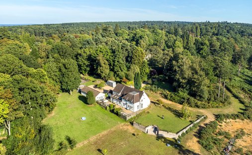 House in Hindhead, Grayshott, England 1