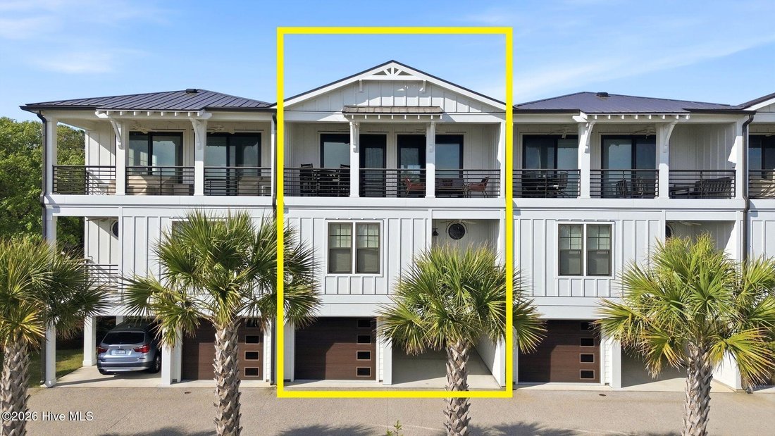 Townhouse in Kure Beach, North Carolina, United States 3 - 17860960
