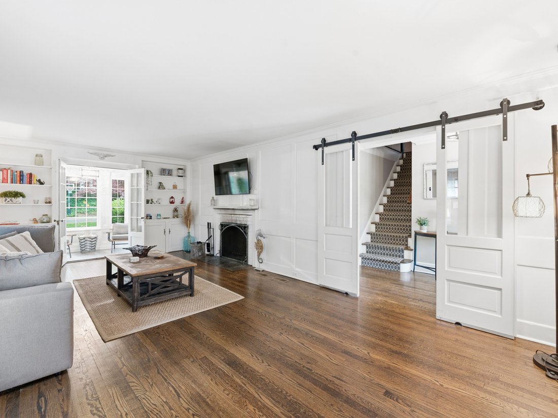 House in Port Washington, New York, United States 4 - 17857018