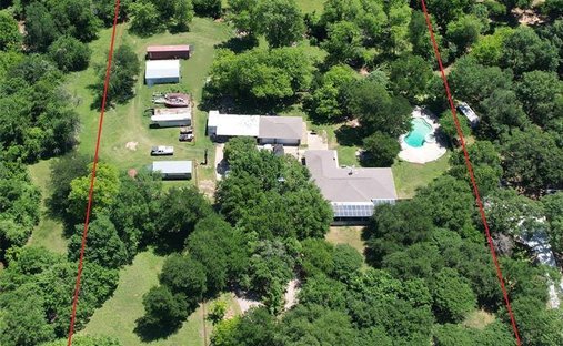 House in Arlington, Texas, United States 1