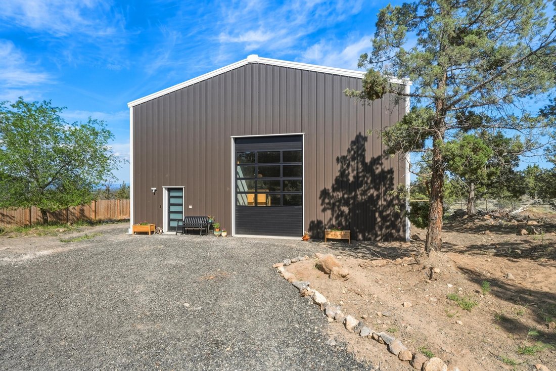 House in Bend, Oregon, United States 2 - 17864271