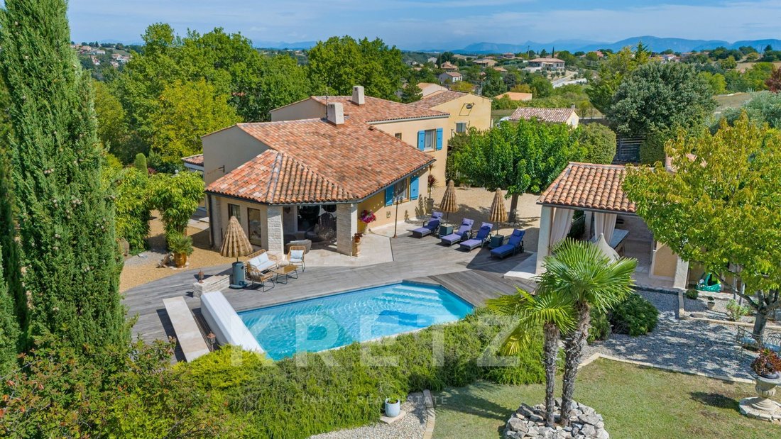 House in Valensole, Provence-Alpes-Côte d'Azur, France 2 - 17867292