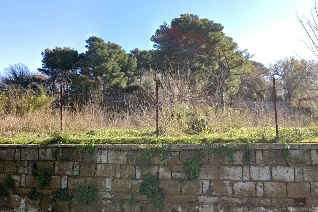 Land in Santa Maria A Vico, Campania, Italy 1 - 17868109