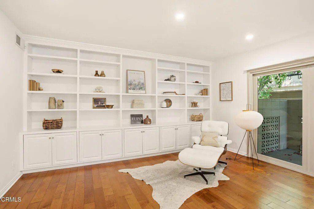 Condo in Altadena, California, United States 5 - 17869398