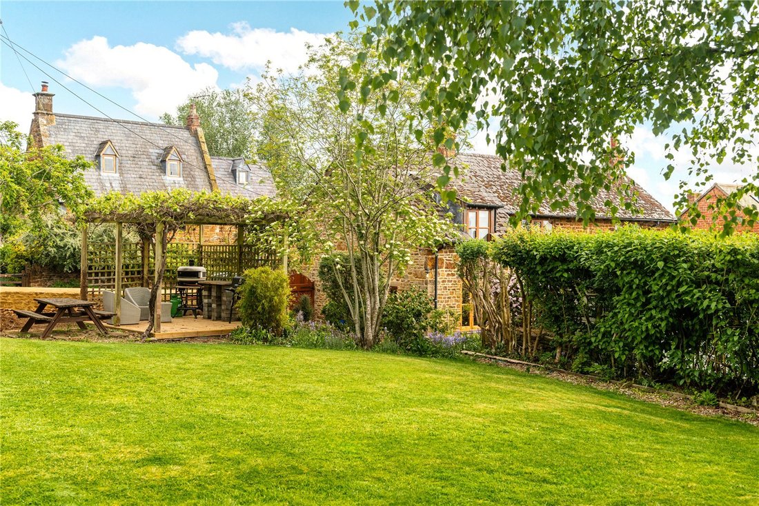 House in Eydon, England 2 - 17647880